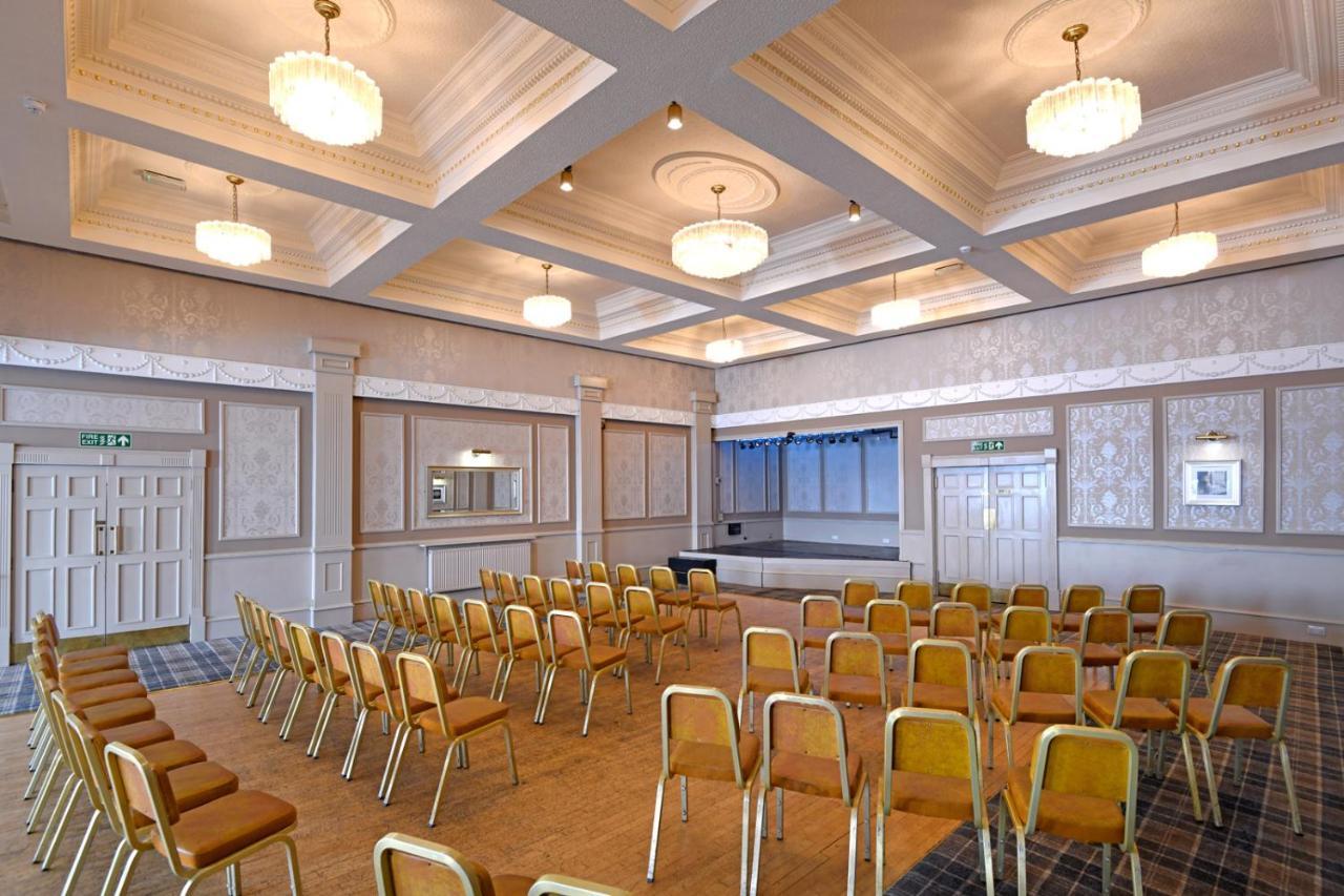 The Corner House Hotel アナン エクステリア 写真