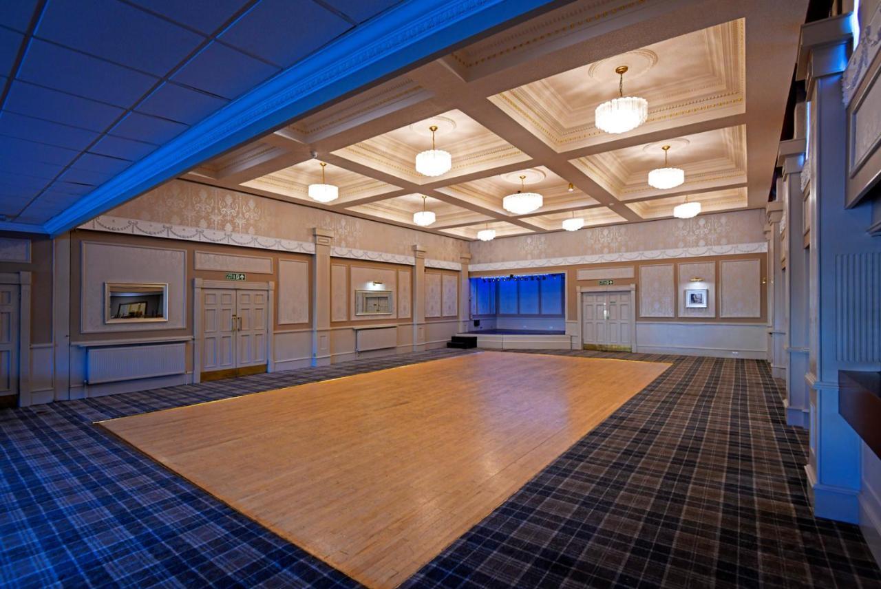 The Corner House Hotel アナン エクステリア 写真